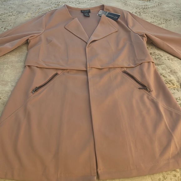Light jacket - Picture 1 of 4
